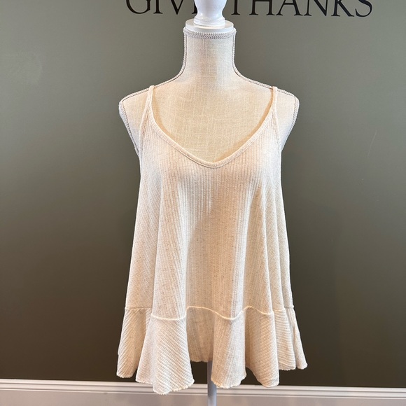 Old Navy Tops - Old Navy Cream Top
